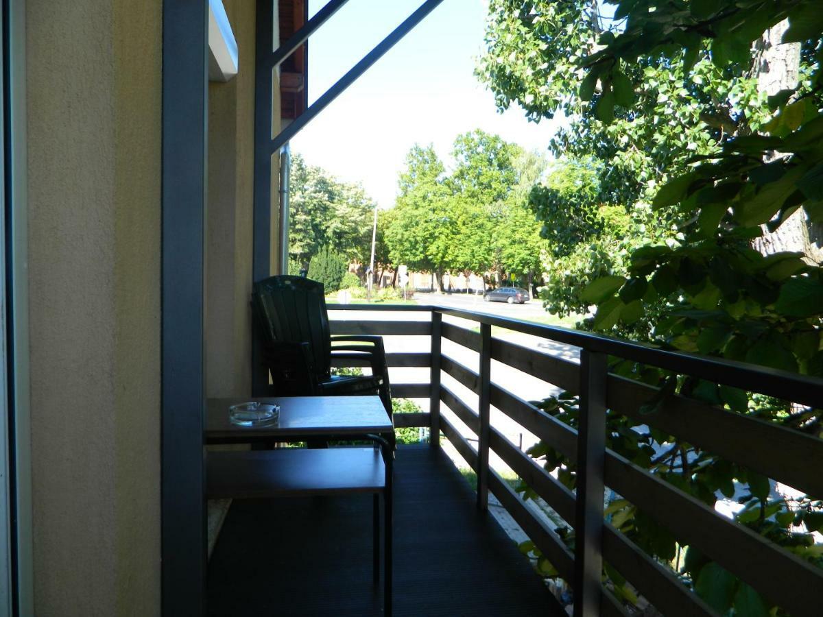 Greento Apartman Balatonföldvár Екстериор снимка