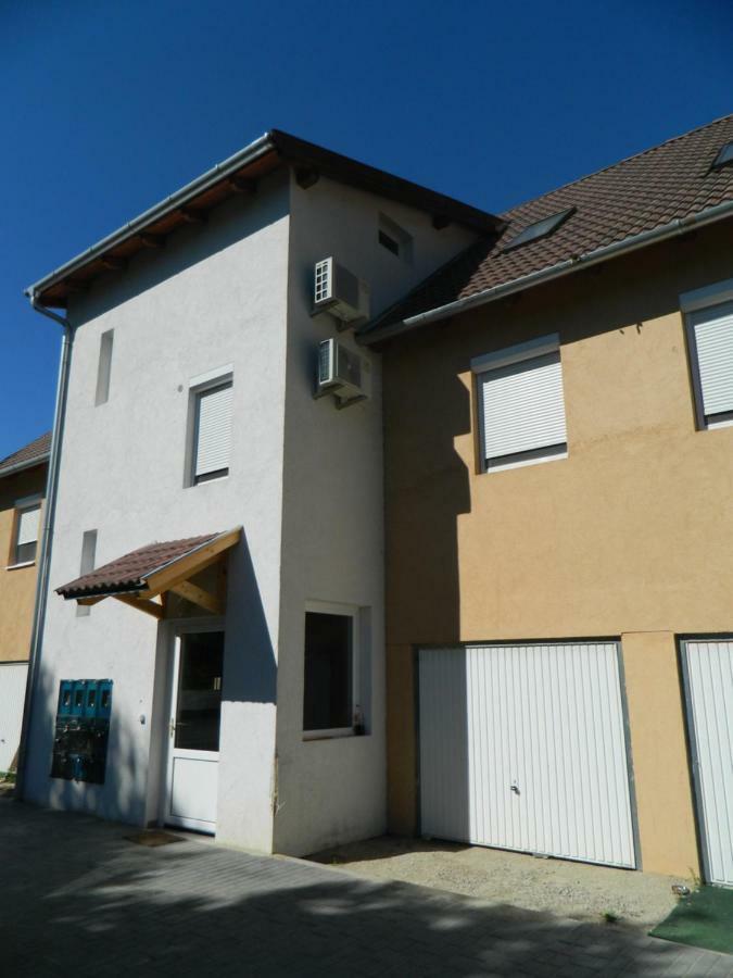 Greento Apartman Balatonföldvár Екстериор снимка